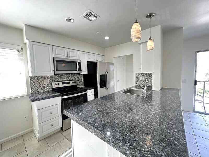Condo For Sale - 72714 Willow Street #4<br/> Palm Desert, CA 92260