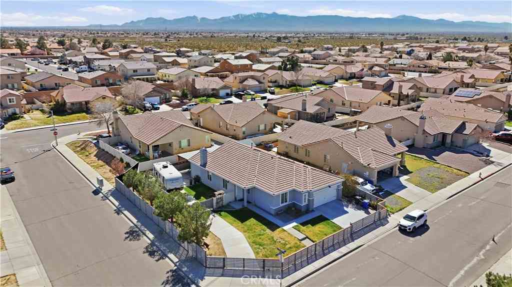 Homes For Sale - 11767 Highgrove Court<br/> Adelanto, CA 92301