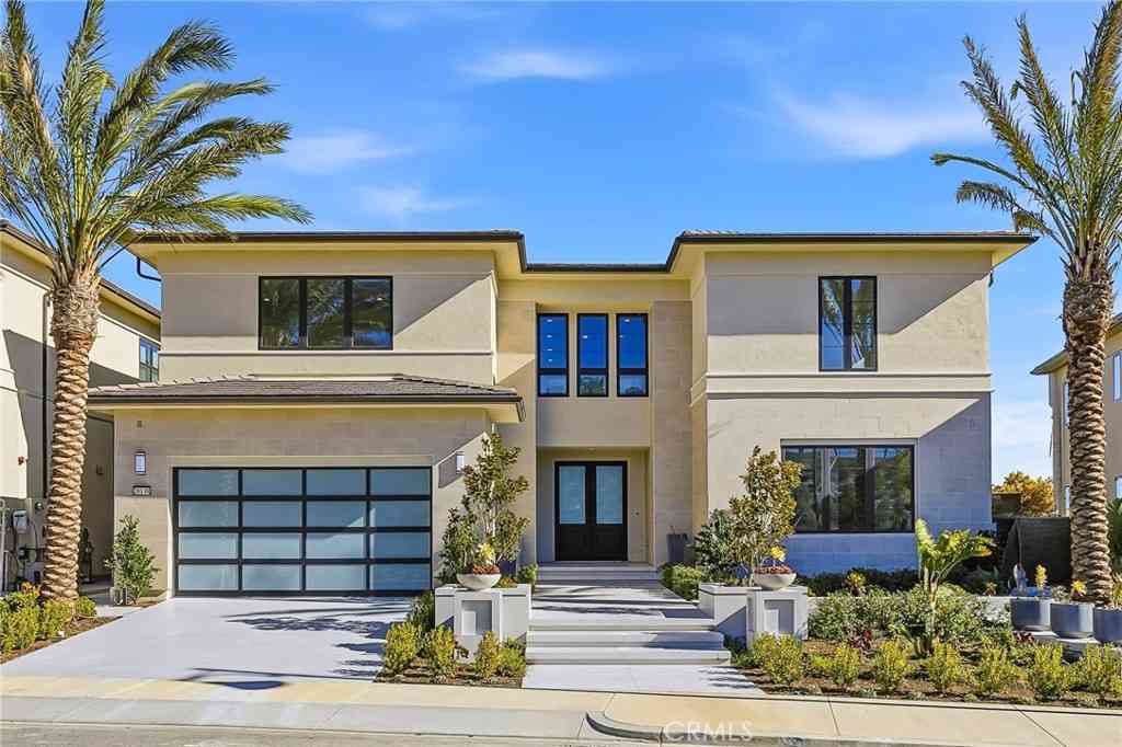 Homes For Sale - 20138 W Marlow<br/> Porter Ranch, CA 91326