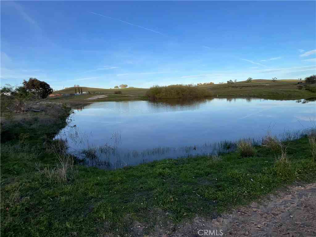 Mobile Home For Sale - 76671 Hesperia<br/> Bradley, CA 93426