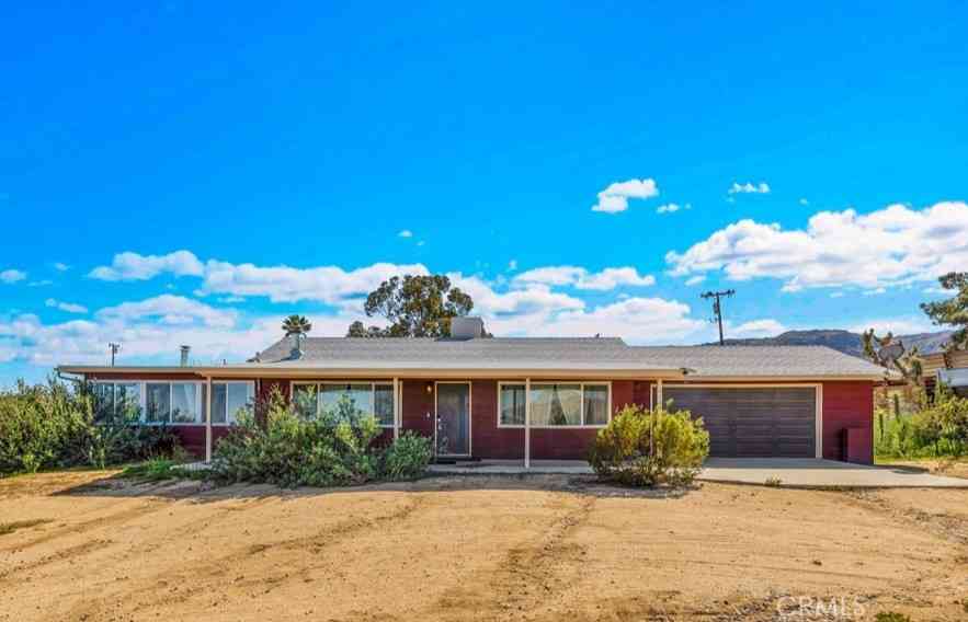 Homes For Sale - 61381 Alta Mura<br/> Joshua Tree, CA 92252