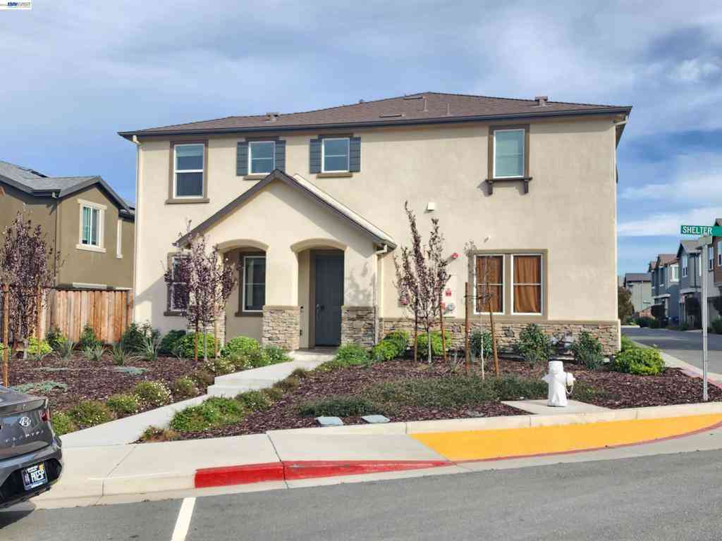 Homes For Sale - 417 Mystic Ln<br/> Pittsburg, CA 94565