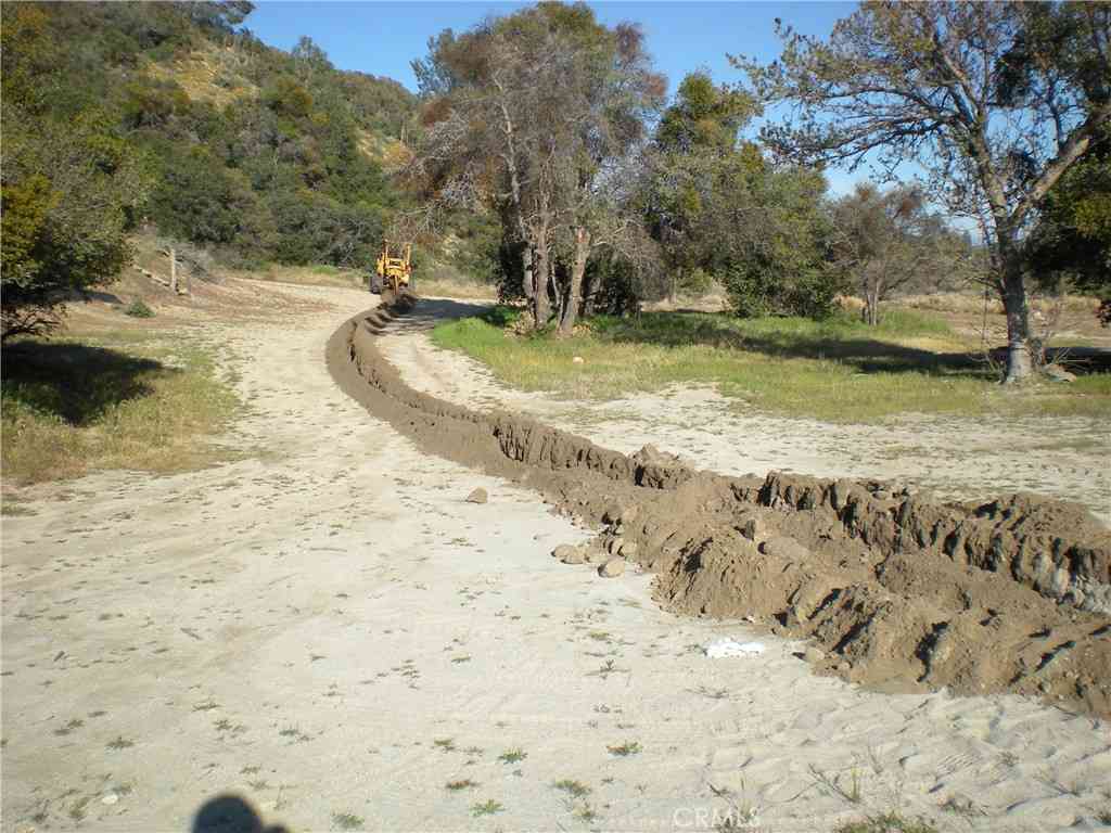 Vacant Land For Sale - 20129 Pine Canyon<br/> Lake Hughes, CA 93532