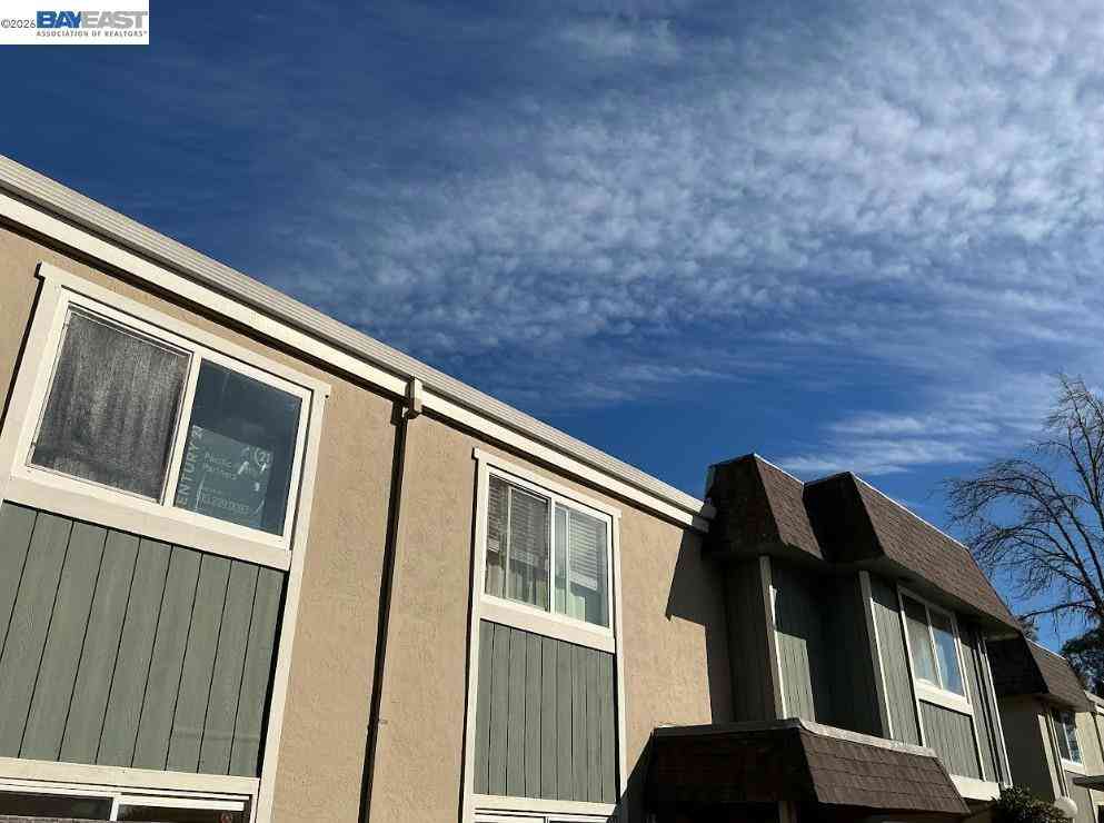 Condo For Sale - 1366 Callen St #C<br/> Vacaville, CA 95688