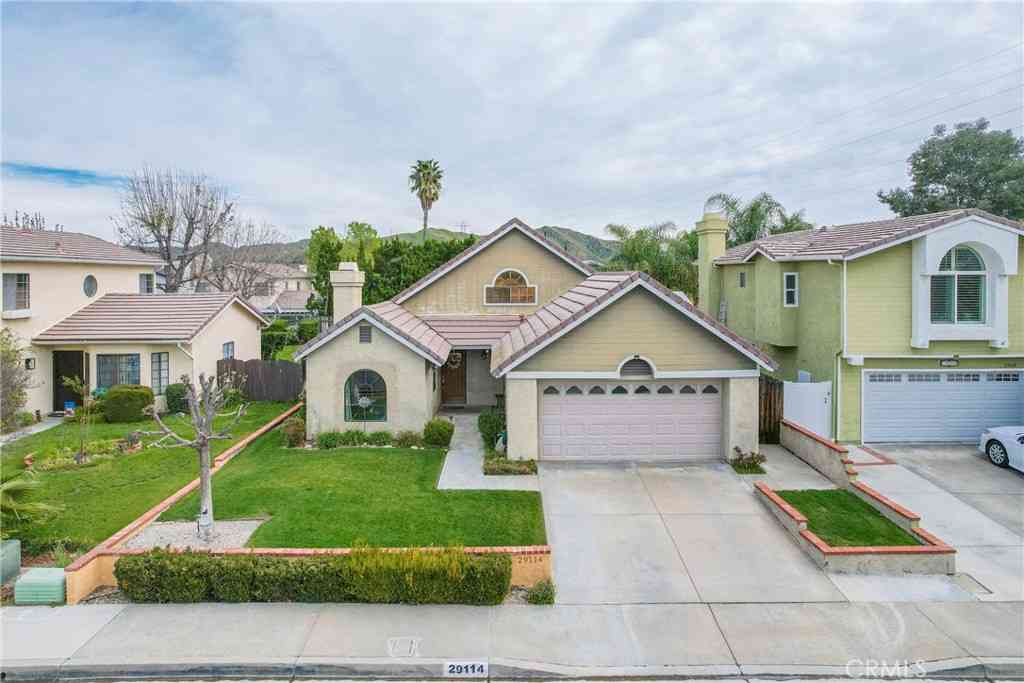 Homes For Sale - 29114 Rangewood<br/> Castaic, CA 91384