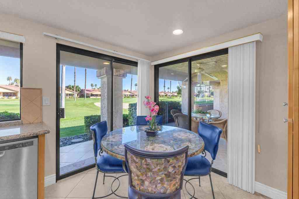 Condo For Rent - 168 Camino Arroyo S<br/> Palm Desert, CA 92260