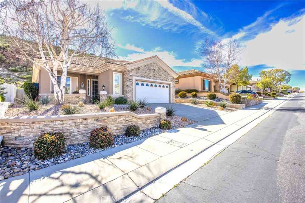 Homes For Sale - 5307 Breckenridge<br/> Banning, CA 92220