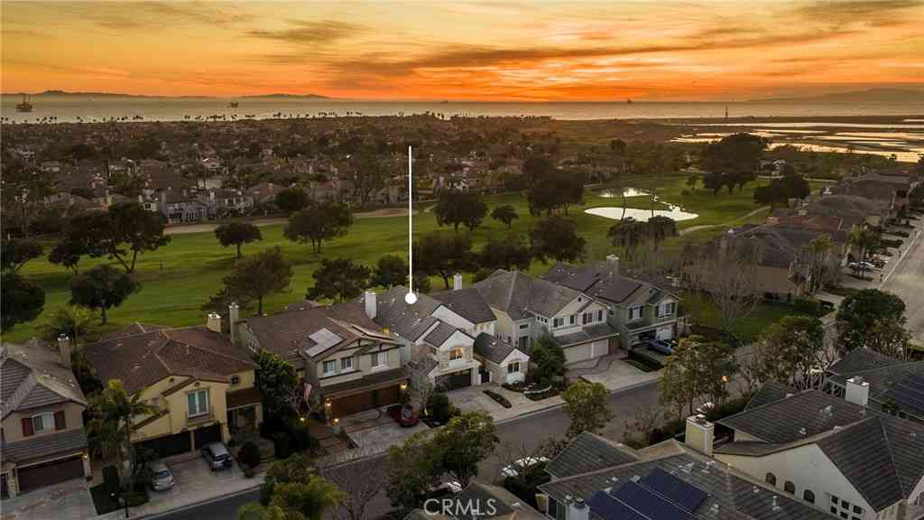 Homes For Sale - 6300 Forester Drive<br/> Huntington Beach, CA 92648