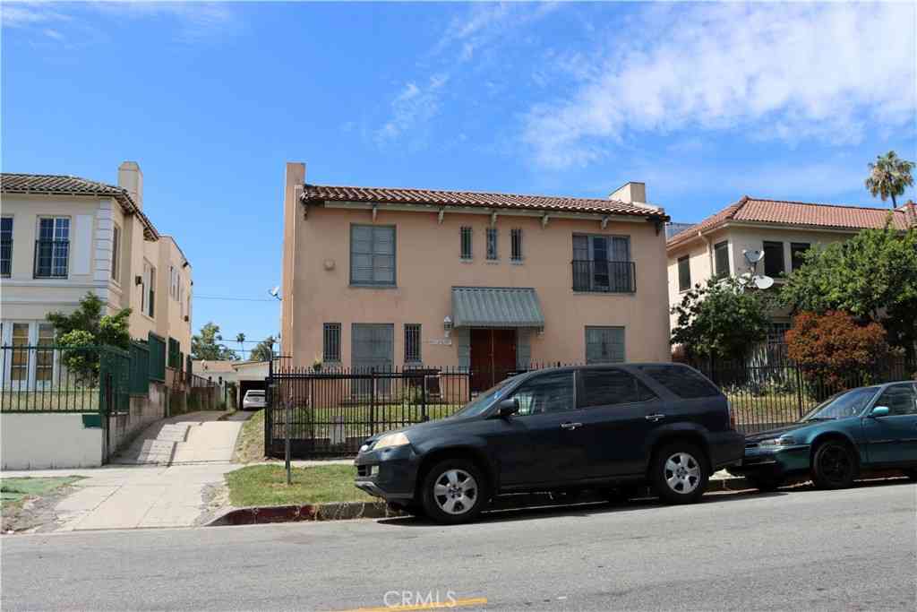 Multifamily For Sale - 109 S Catalina Street<br/> Los Angeles, CA 90004