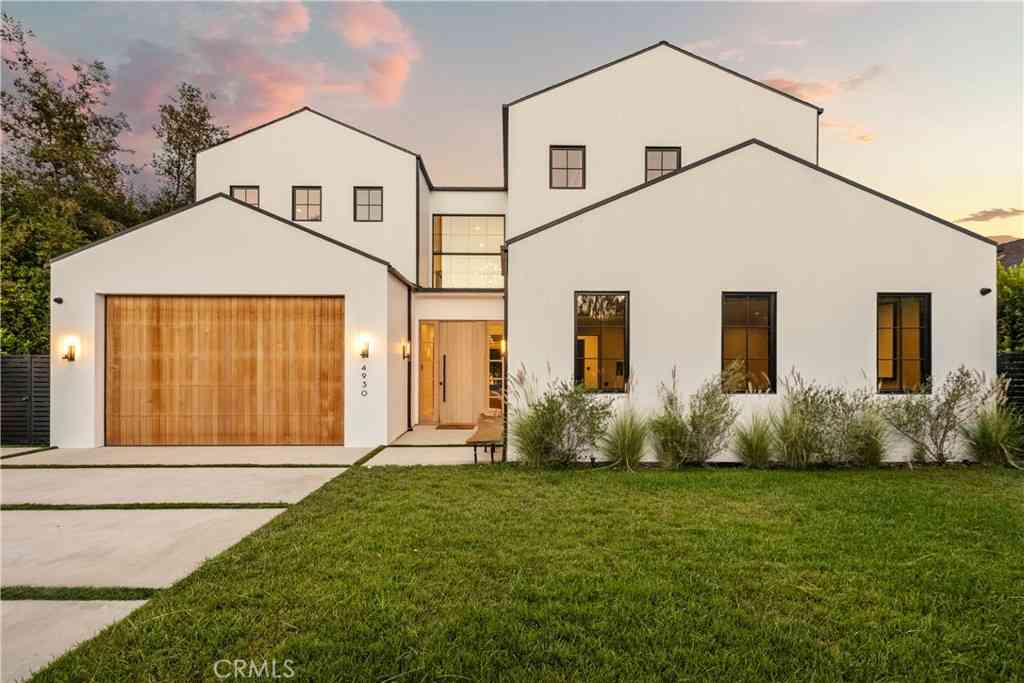 Homes For Sale - 4930 Edgerton Avenue<br/> Encino, CA 91436