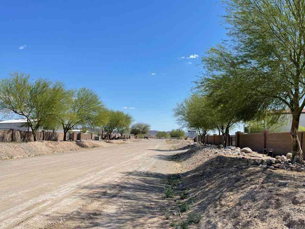 Vacant Land For Sale - 2669 Rio Hacienda Way<br/> Imperial County, Palo Verde, CA 92266