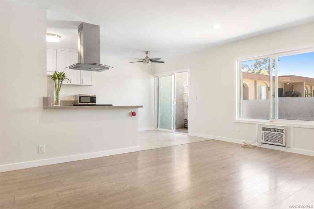 Condo For Sale - 9504 Carroll Canyon Rd #202<br/> San Diego, CA 92126