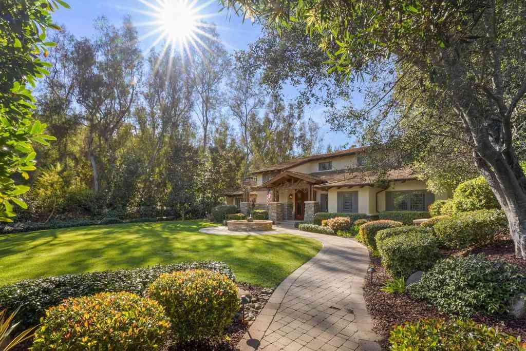 Homes For Sale - 15808 Via Del Alba<br/> Rancho Santa Fe, CA 92067