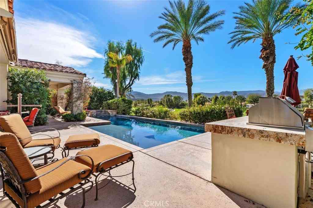 Homes For Sale - 43497 Via Orvieto<br/> Indian Wells, CA 92210
