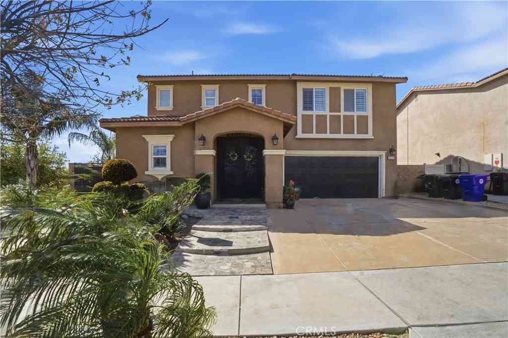 Homes For Sale - 4415 Bethel Road<br/> Jurupa Valley, CA 92509