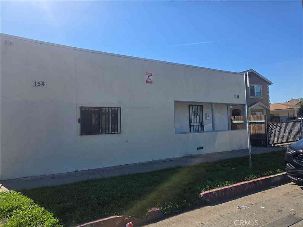 Apartment For Rent - 156 E Colden<br/> Los Angeles, CA 90003
