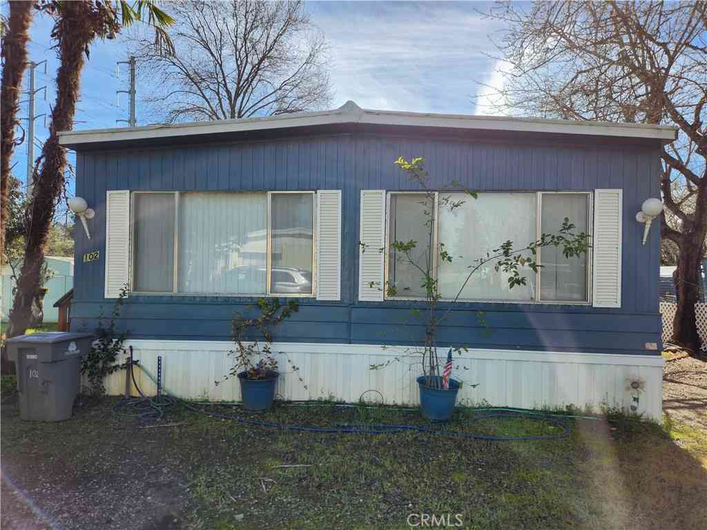 Mobile Home For Sale - 6368 Lincoln Boulevard #102<br/> Oroville, CA 95966