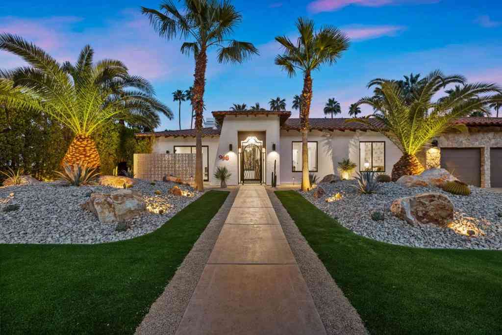Homes For Sale - 968 N Rose Avenue<br/> Palm Springs, CA 92262