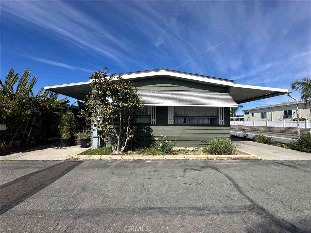 Mobile Home For Sale - 9851 Bolsa Avenue #175<br/> Westminster, CA 92683