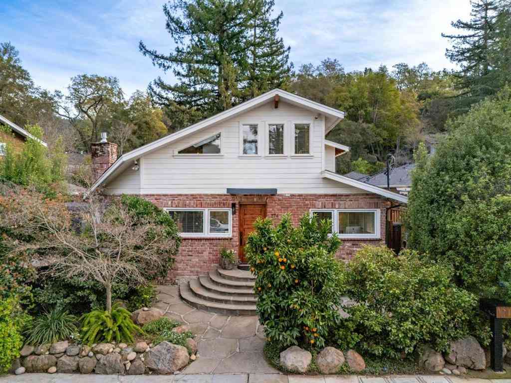 Homes For Sale - 174 Villa Avenue<br/> Los Gatos, CA 95030