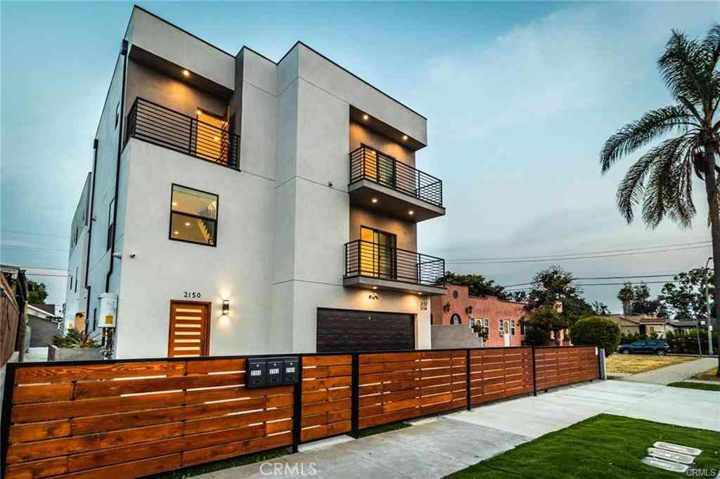 Multifamily For Rent - 2152 S West View<br/> Los Angeles, CA 90016