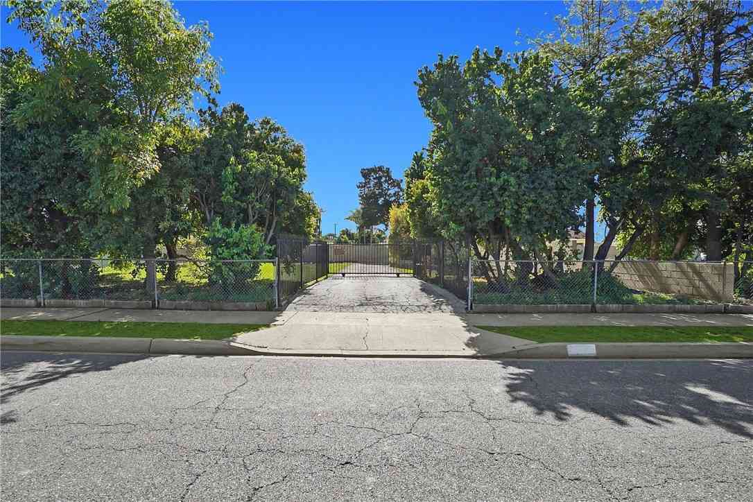 Vacant Land For Sale - 668 E Francisquito Ave<br/> West Covina, CA 91790