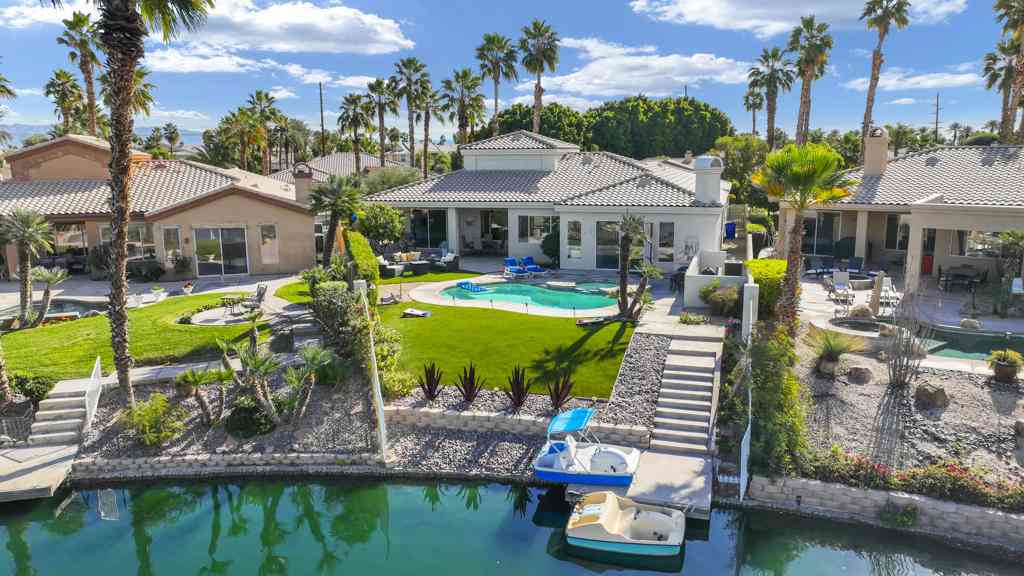 Homes For Sale - 47695 Via Florence<br/> La Quinta, CA 92253