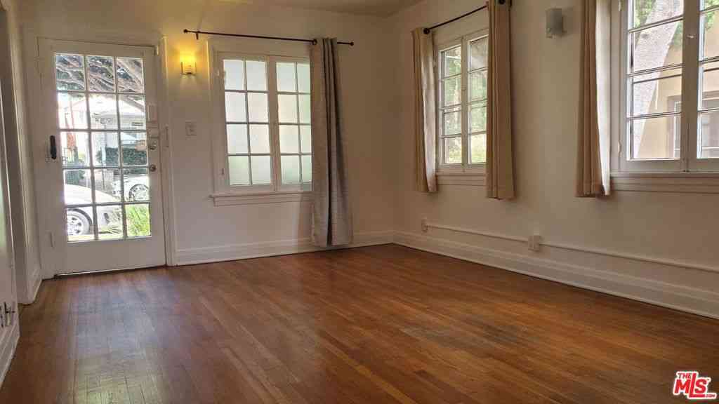 Condo For Rent - 1118 20th Street #FRONT<br/> Santa Monica, CA 90403