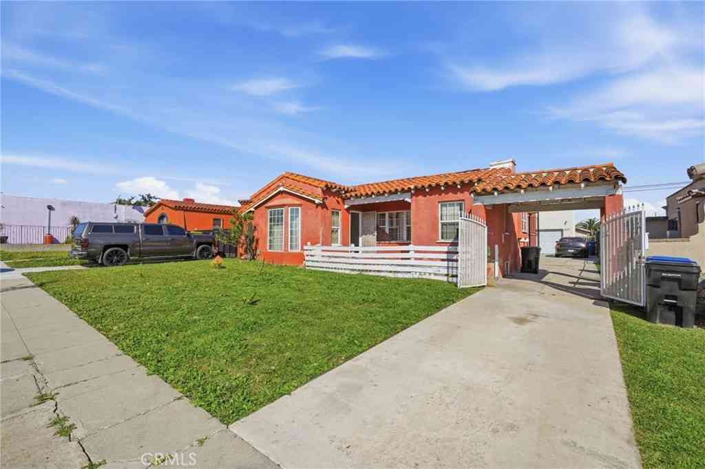 Multifamily For Sale - 1447-1449 W 83rd<br/> Los Angeles, CA 90047