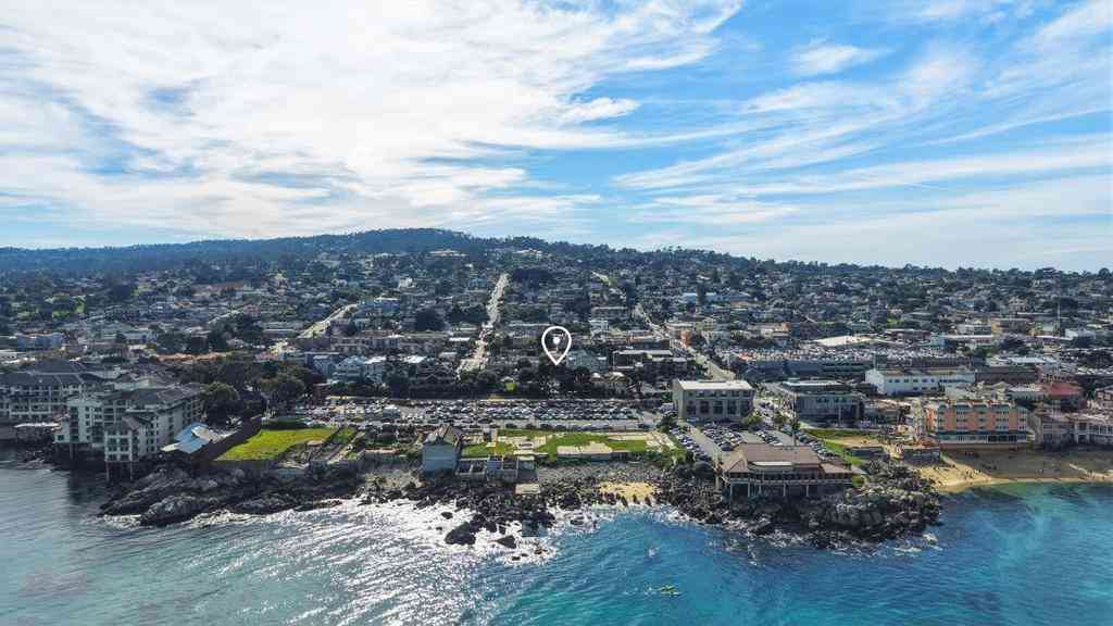 Homes For Sale - 529 Wave Street<br/> Monterey, CA 93940