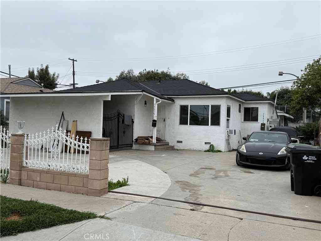 Homes For Sale - 13315 Crossdale<br/> Norwalk, CA 90650