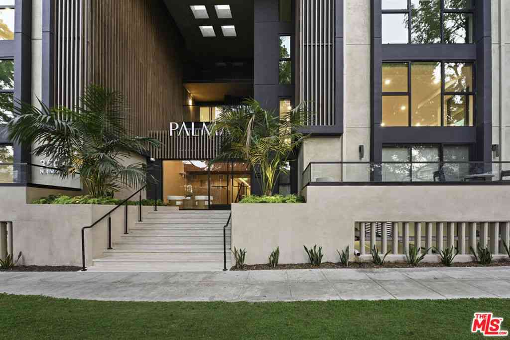 Apartment For Rent - 350 N Palm Drive #403<br/> Beverly Hills, CA 90210
