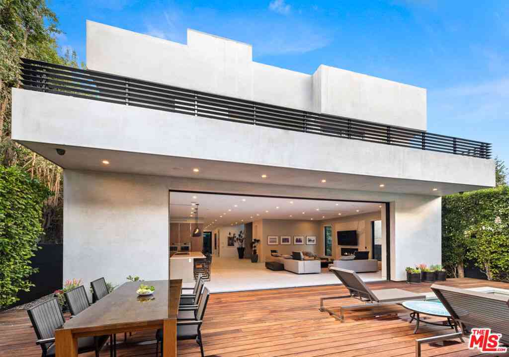 Homes For Rent - 623 N Edinburgh Avenue<br/> Los Angeles, CA 90048