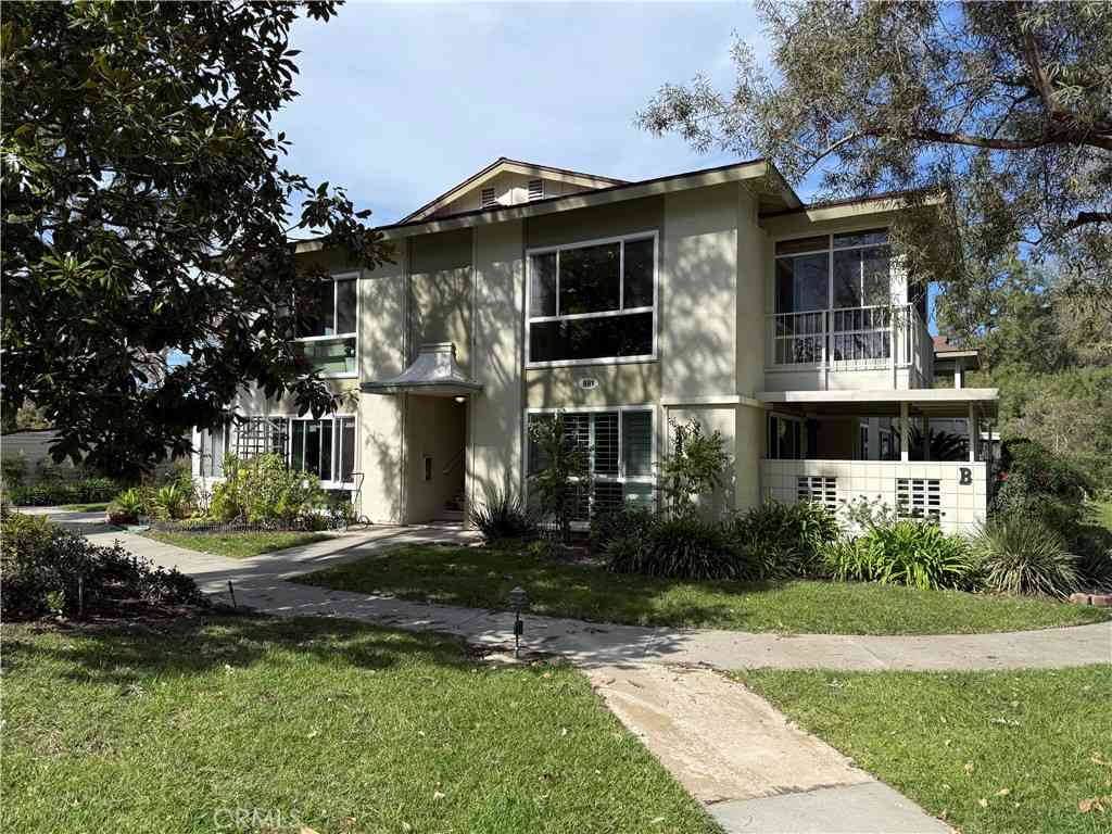 Homes For Sale - 891 Ronda Sevilla #O<br/> Laguna Woods, CA 92637