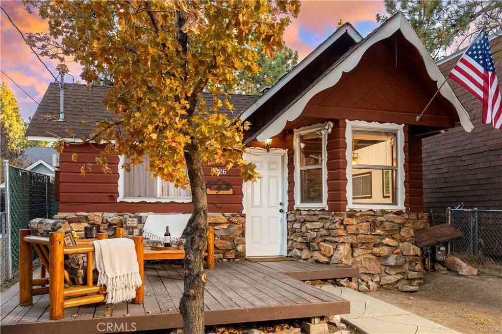 Homes For Sale - 626 Elysian Boulevard<br/> Big Bear City, CA 92314