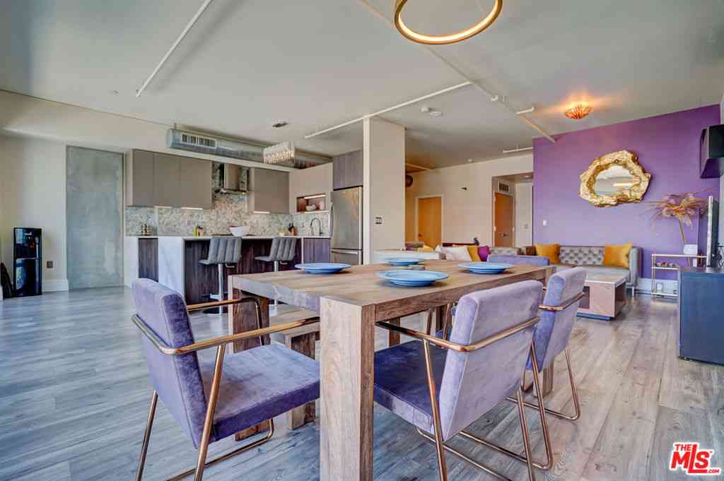 Condo For Rent - 1100 S Hope Street #1206<br/> Los Angeles, CA 90015