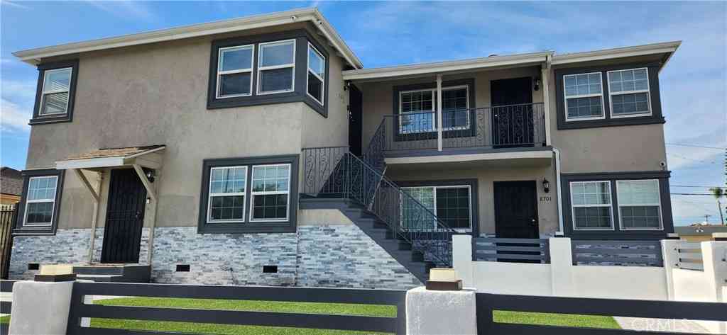 Apartment For Rent - 8701 Van Ness Avenue S #A<br/> Inglewood, CA 90305