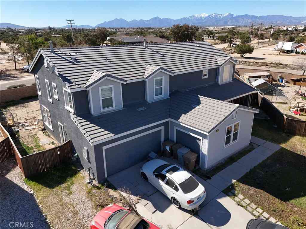 Homes For Sale - 12909 Pearblossom Street<br/> Hesperia, CA 92344