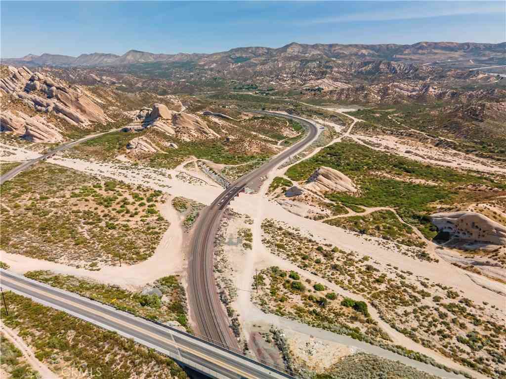 Vacant Land For Sale - 4292 Davis Ranch Road<br/> Phelan, CA 92371