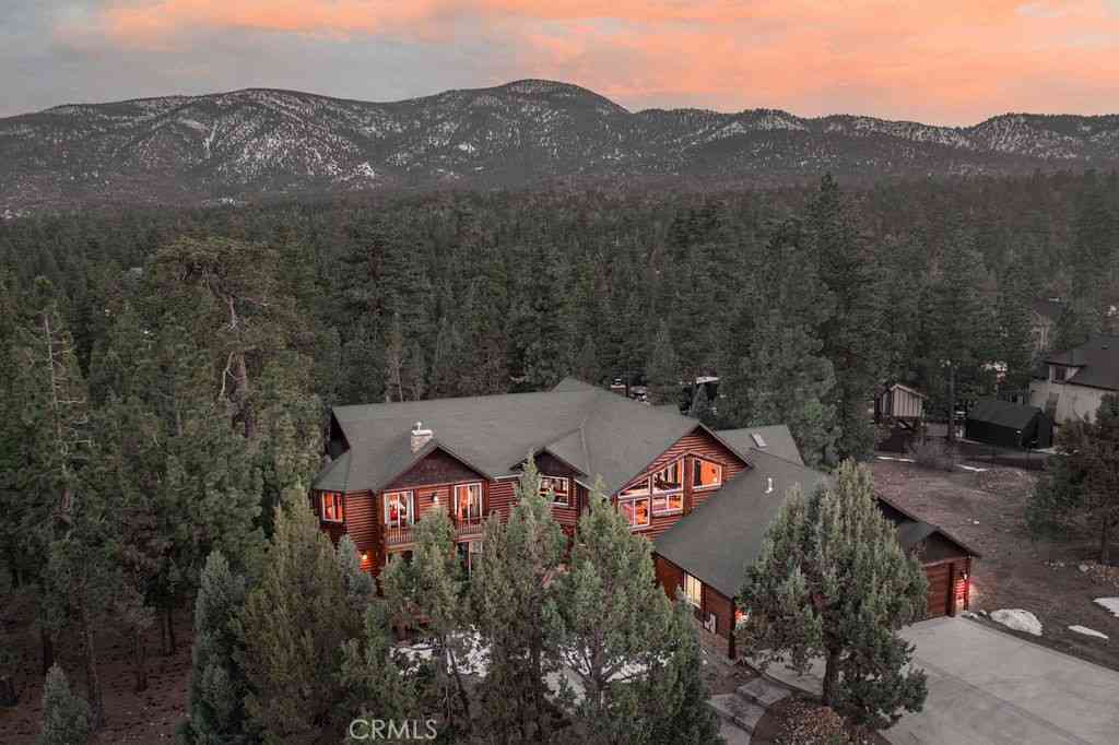 Homes For Sale - 1086 Heritage<br/> Big Bear City, CA 92314