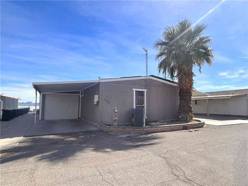Mobile Home For Sale - 124 Thunderhead<br/> Needles, CA 92363