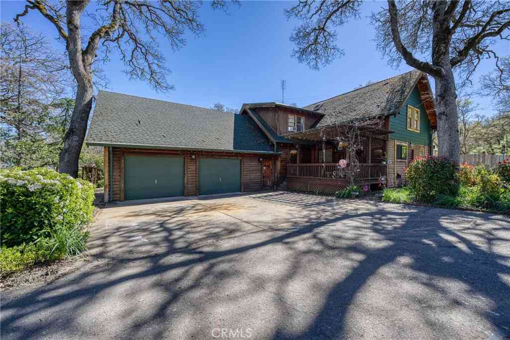Homes For Sale - 1001 Louis Way<br/> Lakeport, CA 95453