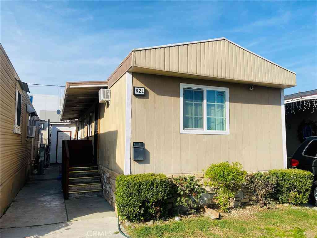 Mobile Home For Sale - 850 W Mission Blvd #B21<br/> Ontario, CA 91762