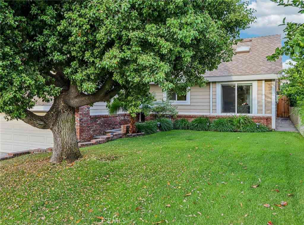 Homes For Sale - 1016 La Feliz<br/> Redlands, CA 92373
