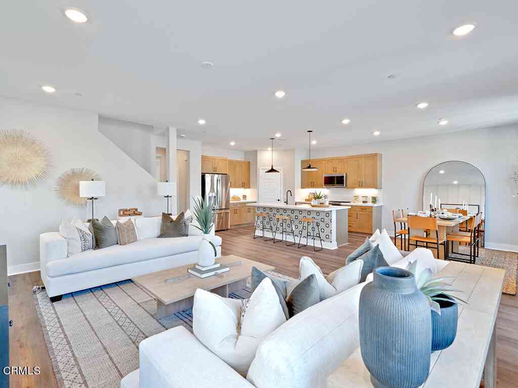 Condo For Sale - 146 Bushwillow Way<br/> Piru, CA 93040