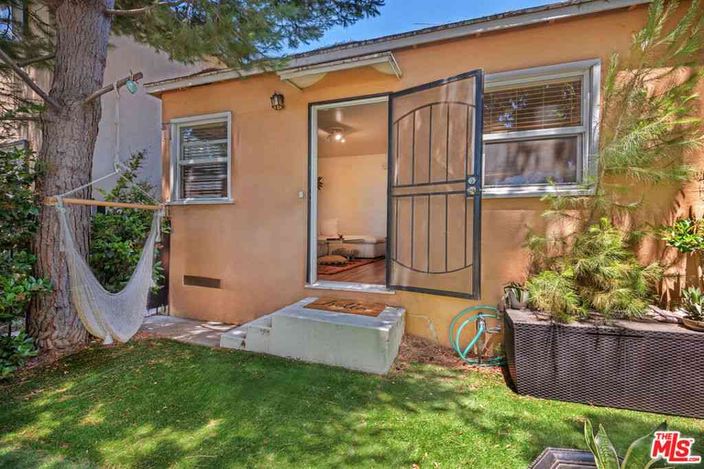 Homes For Sale - 13013 Venice Boulevard<br/> Los Angeles, CA 90066