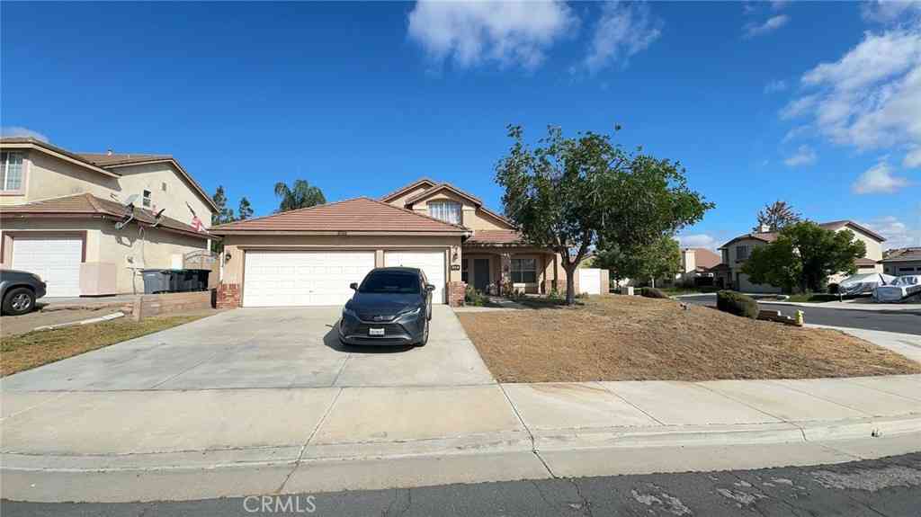 Homes For Rent - 32440 Samuel Avenue<br/> Lake Elsinore, CA 92530