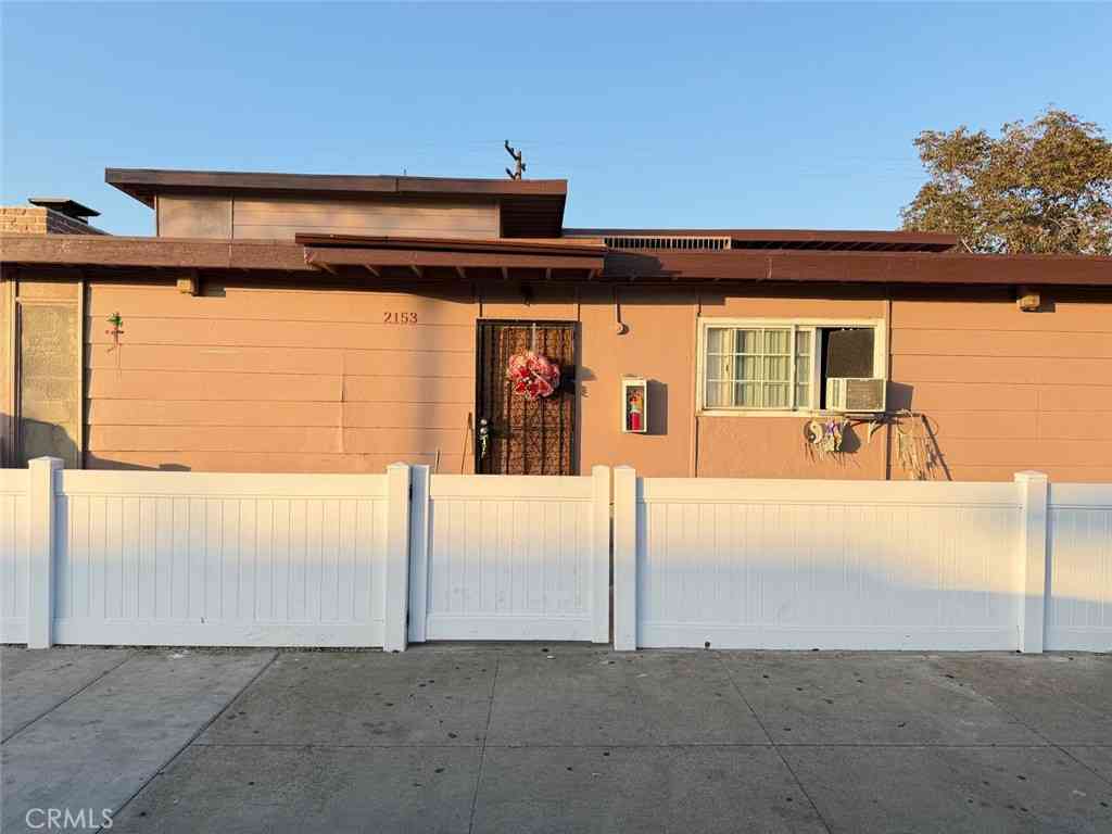 Multifamily For Sale - 2153 W Brownwood<br/> Anaheim, CA 92801