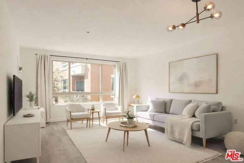 Condo For Sale - 100 S Alameda Street #213<br/> Los Angeles, CA 90012
