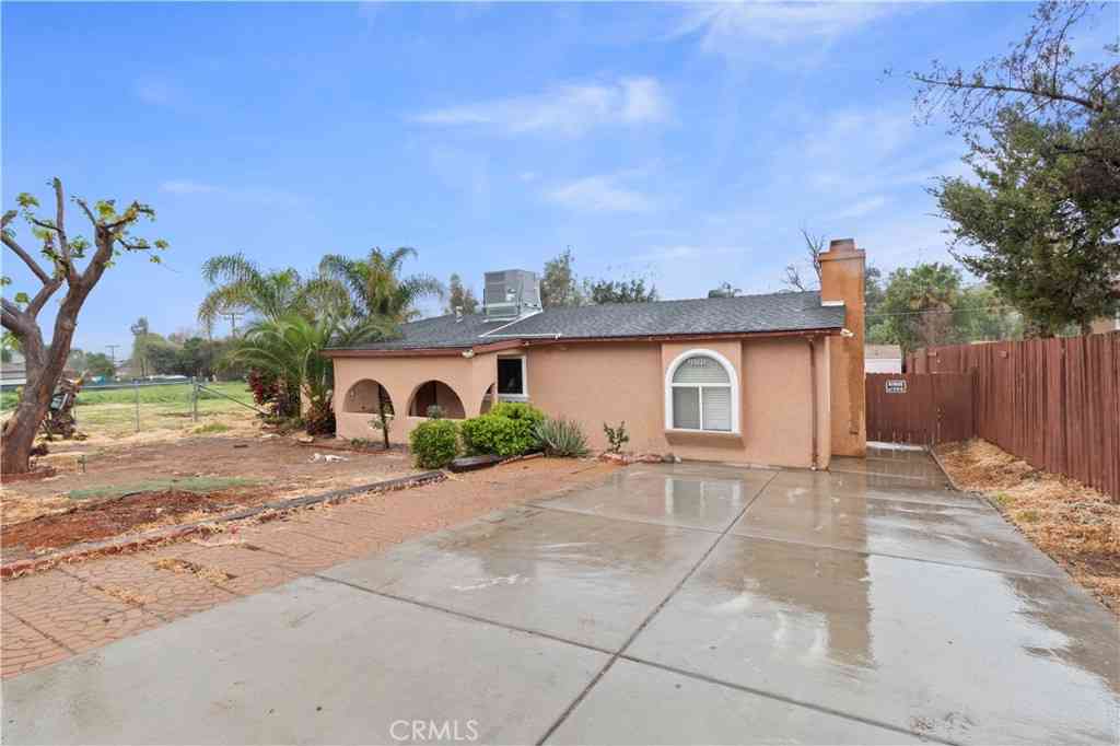 Homes For Rent - 28595 Avenida Gaviota<br/> Menifee, CA 92587